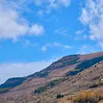In Les 2 Alpes With Panoramic Views Шале Ле дез Альп
