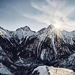 Шале In Les 2 Alpes With Panoramic Views *