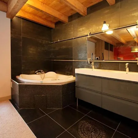 Chalet In Les 2 Alpes With Panoramic Views *