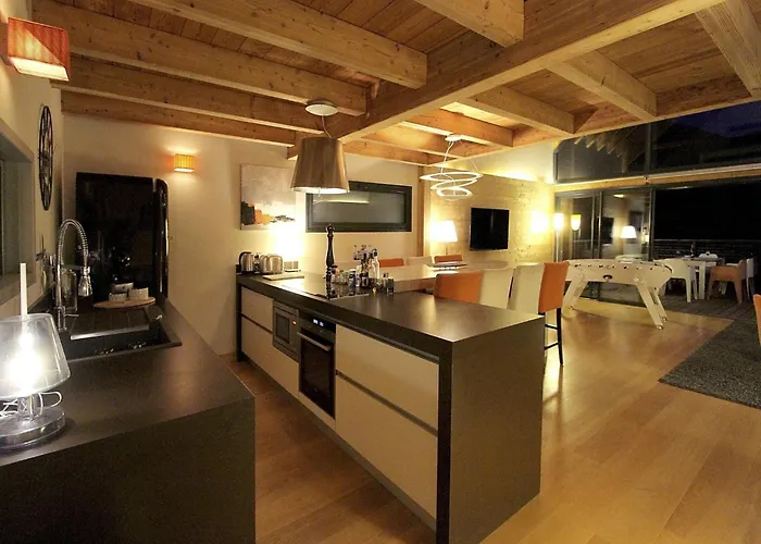 In Les 2 Alpes With Panoramic Views