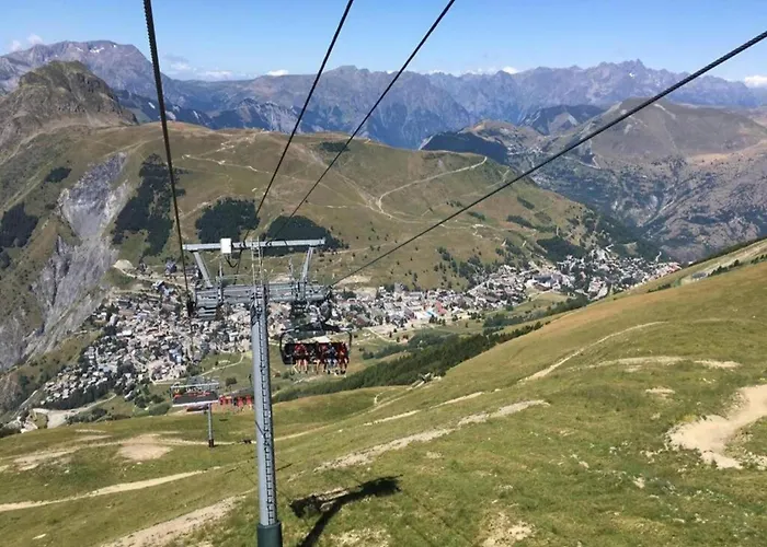 Chalet In Les 2 Alpes With Panoramic Views